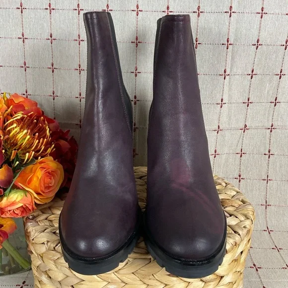 PAIGE “Natasha” Oxblood (Burgundy) Leather Short Boots Chunky Chelsea Bootie 9.5 - Picture 3 of 11